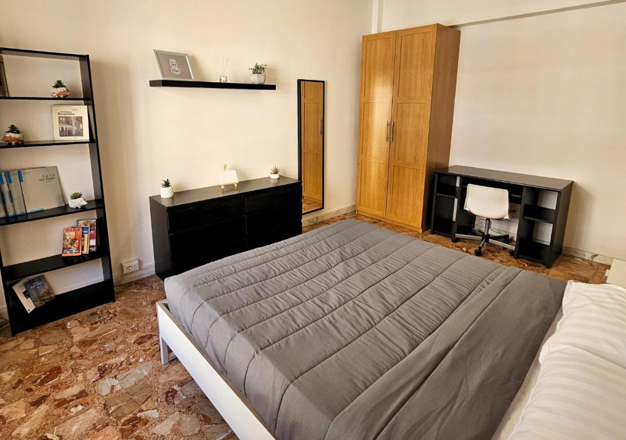 Urban Street Apartment Roma Eksteriør billede